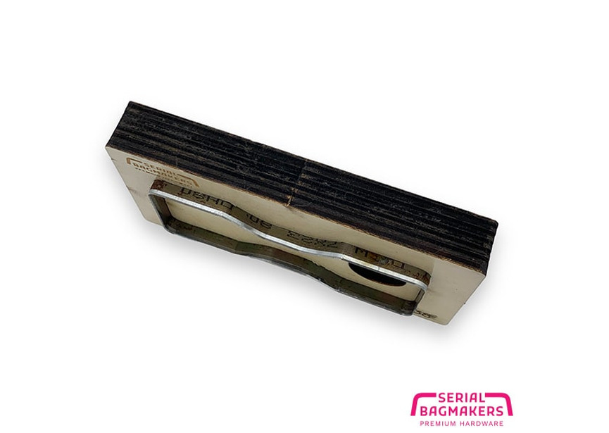 punching-die-for-strap-end-38-25-sidefront